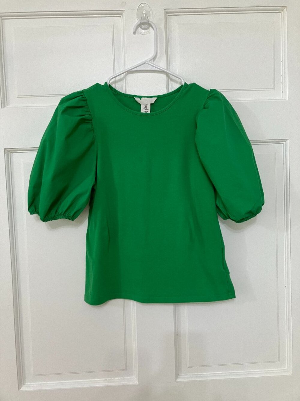 H & M Top Size Small